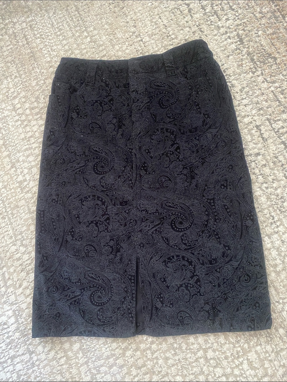 Black Paisley Corduroy Stretch Pencil Skirt with pockets Size 8